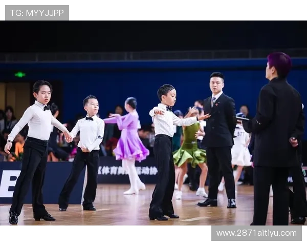 体育舞蹈比赛组别详解：各类组别的特点与要求